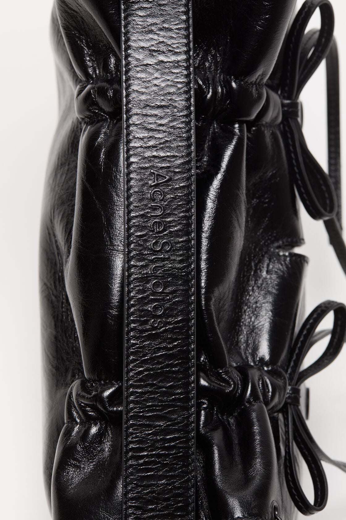 Acne Studios Multipocket shoulder bag - Black