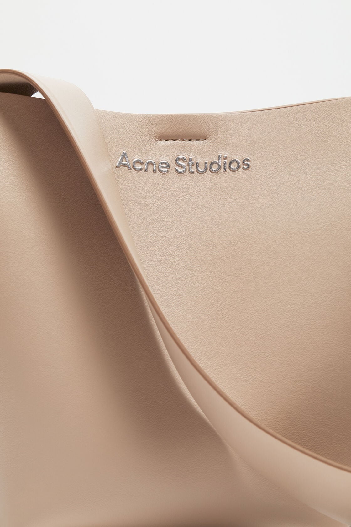 Acne Studios Musubi mini shoulder bag - Taupe beige