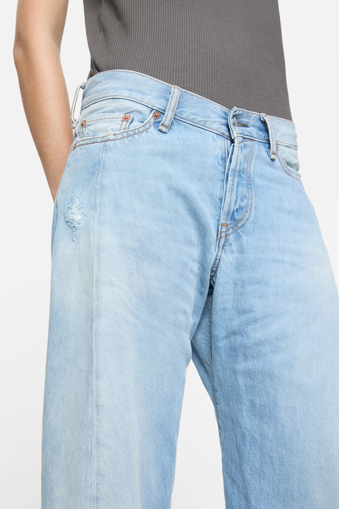 Acne Studios Loose fit jeans - 2006F - Light blue
