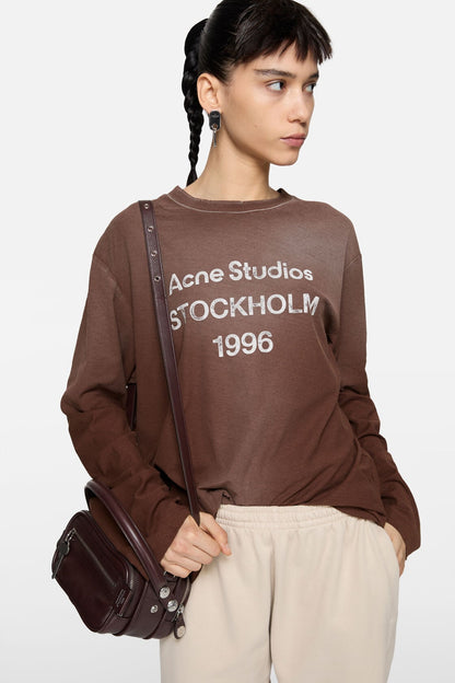 Acne Studios Sprayed 1996 logo t-shirt - Chocolate brown