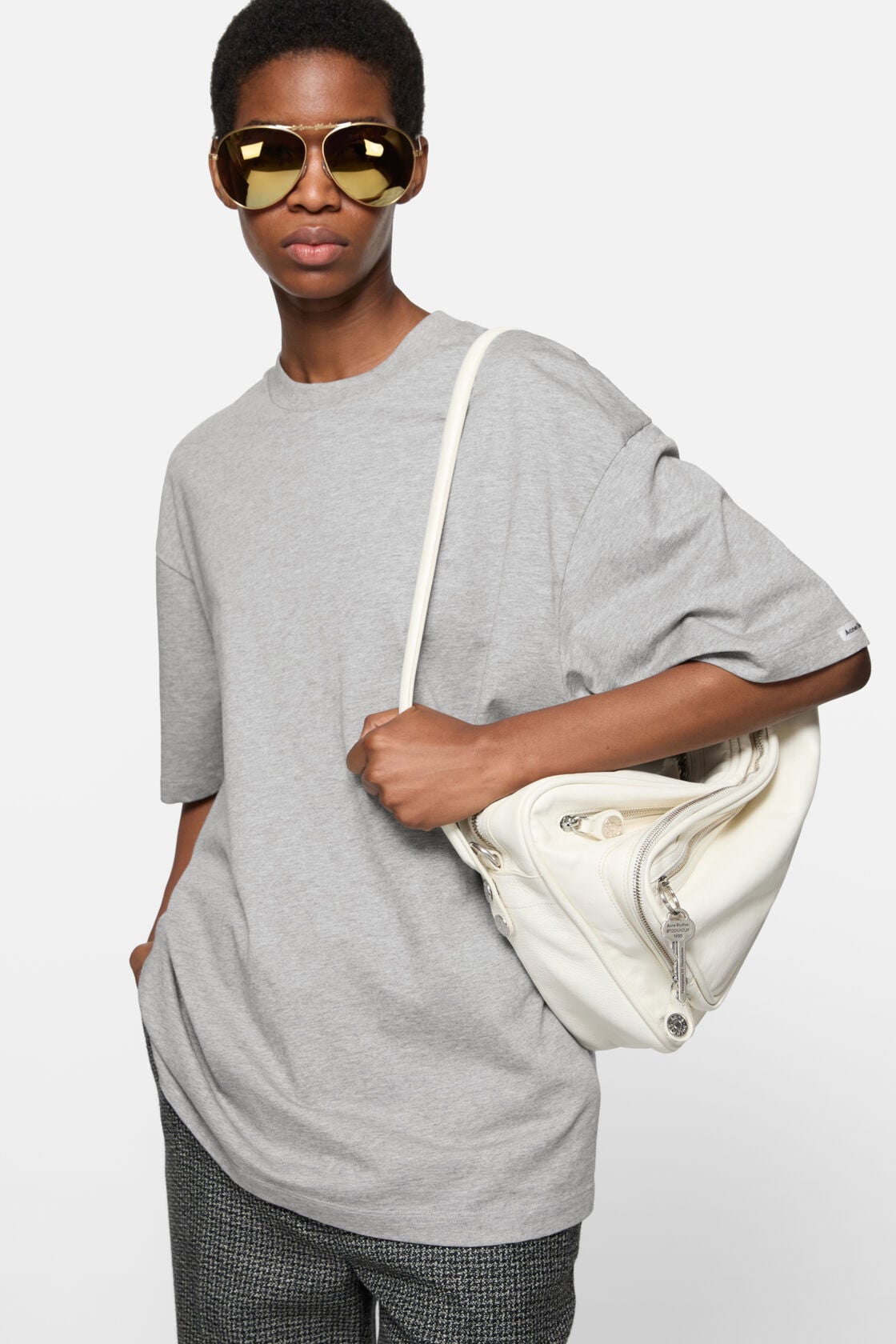 Acne Studios Satin logo t-shirt - relaxed - Grey Melange
