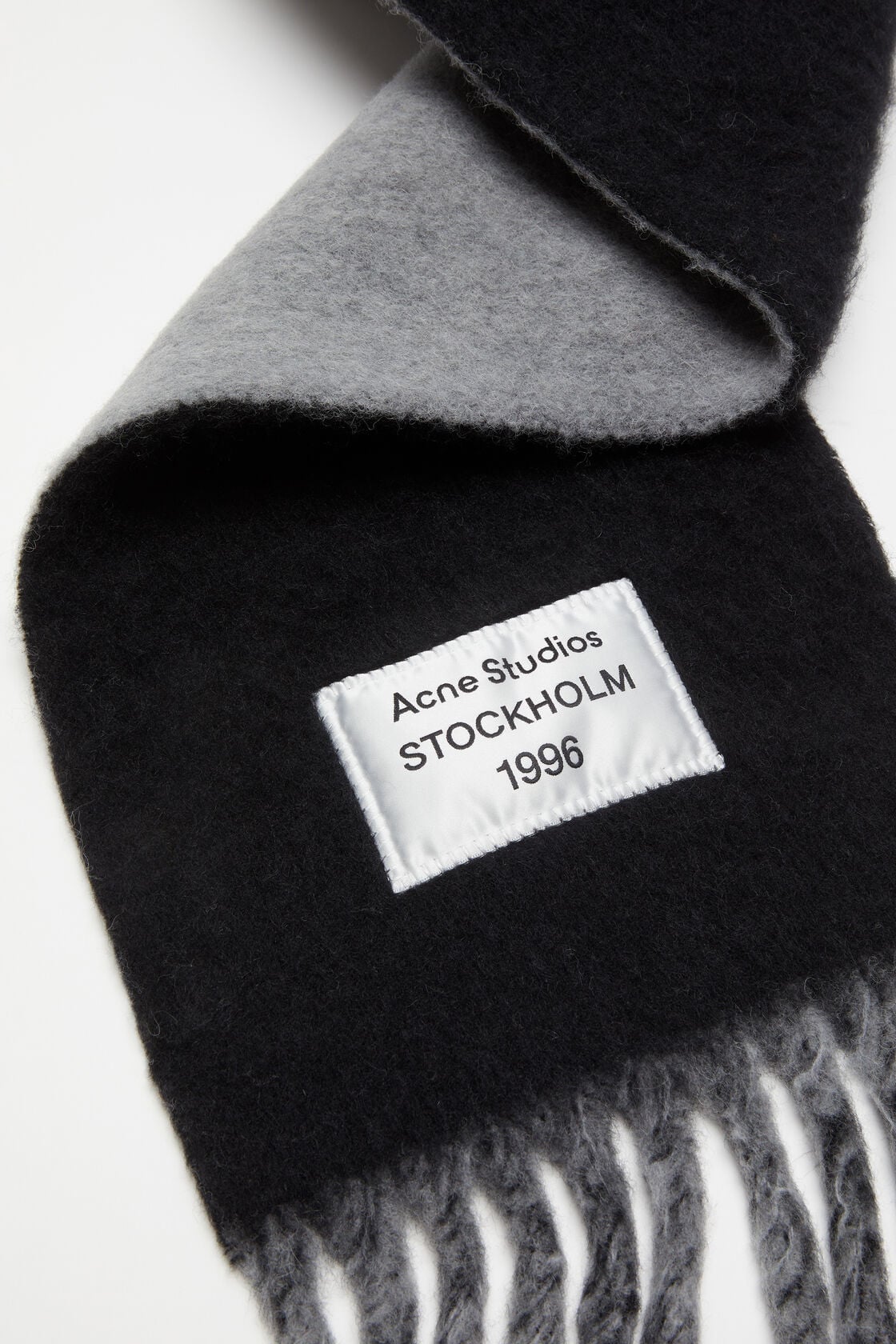 Acne Studios Bicolour Alpaca Scarf - Black/grey