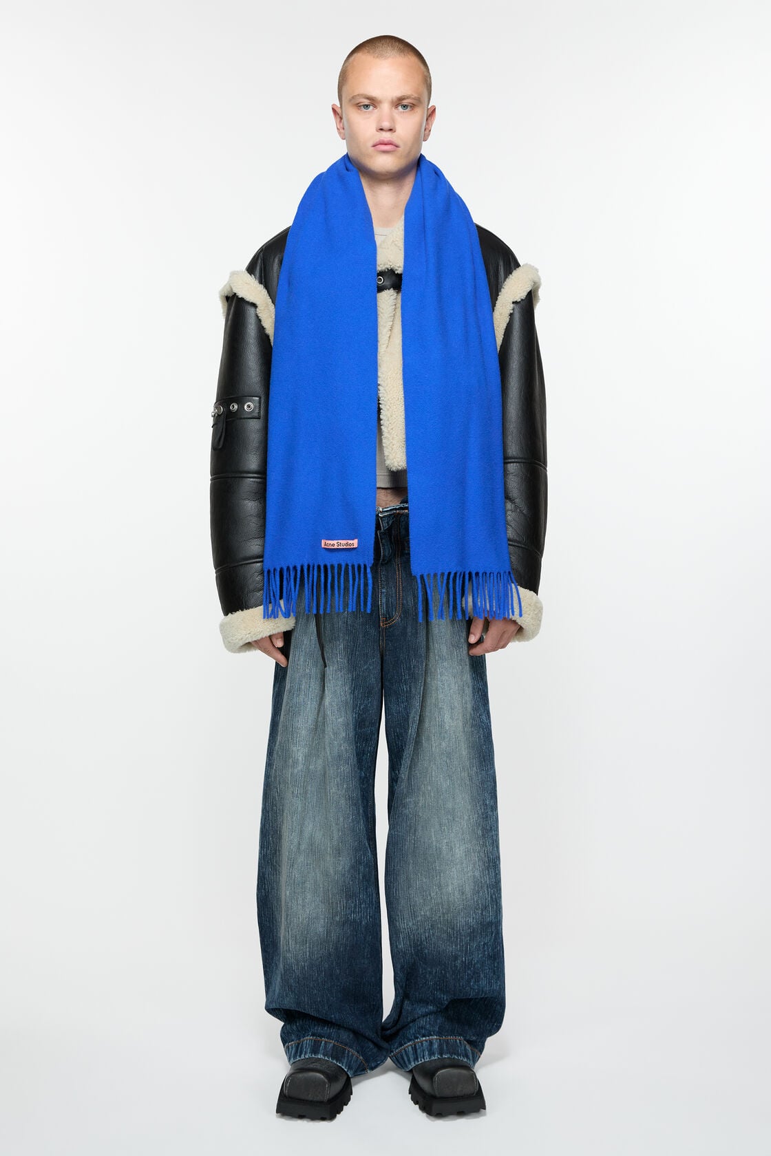 Acne Studios Fringe wool scarf - skinny - Royal blue