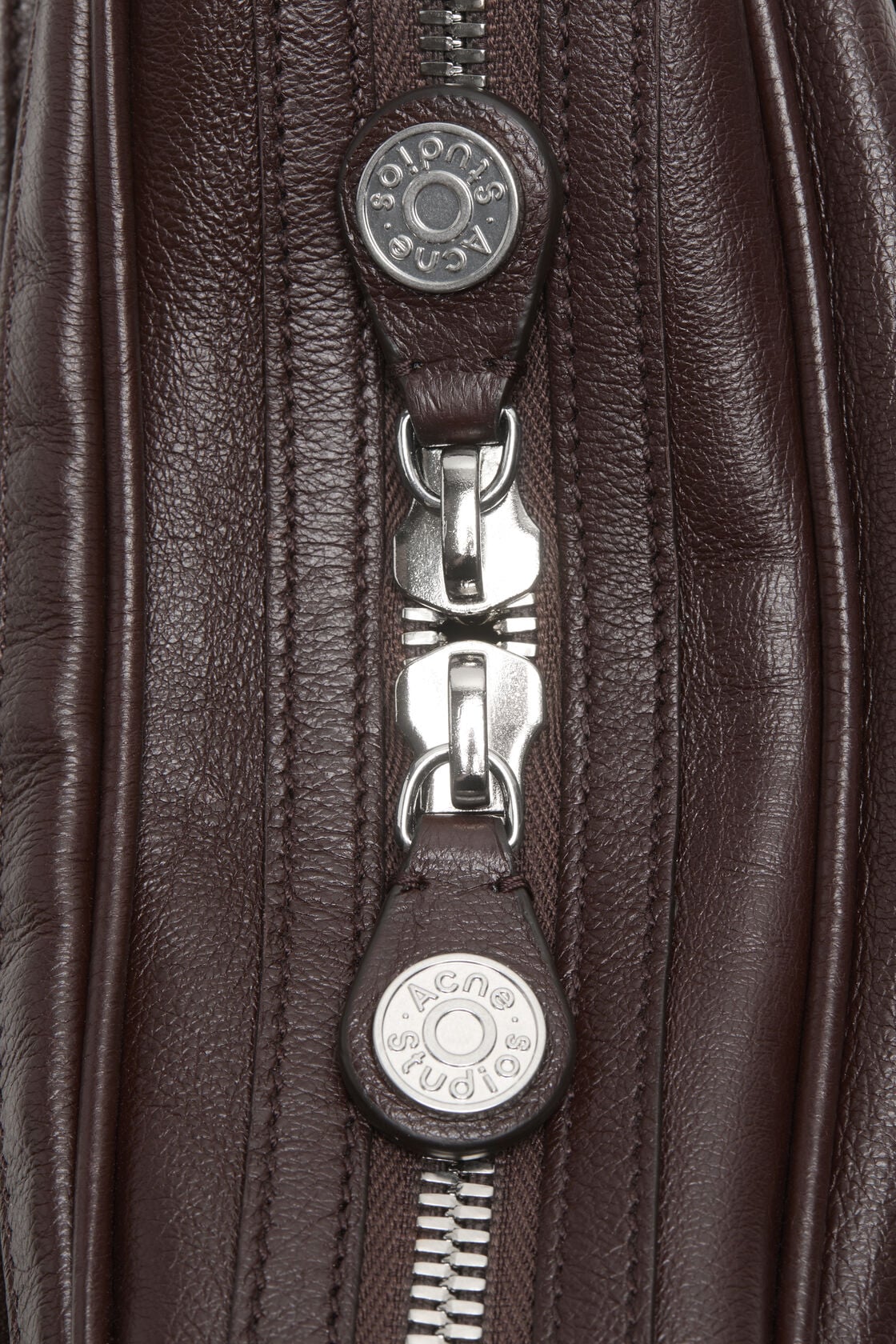Acne Studios Camero party shoulder bag - Chocolate brown