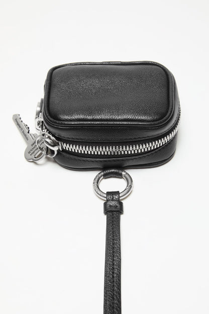 Acne Studios Camero Clip headphones case - Black