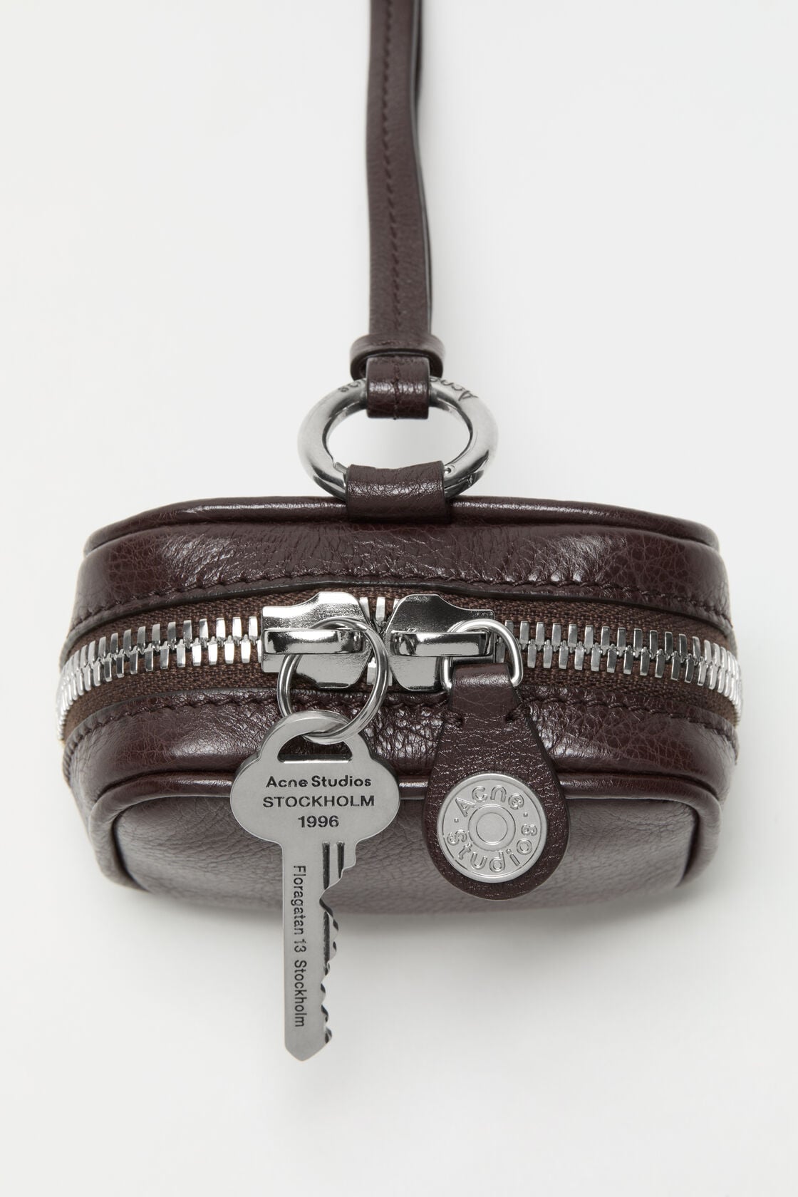 Acne Studios Camero Clip - Chocolate brown
