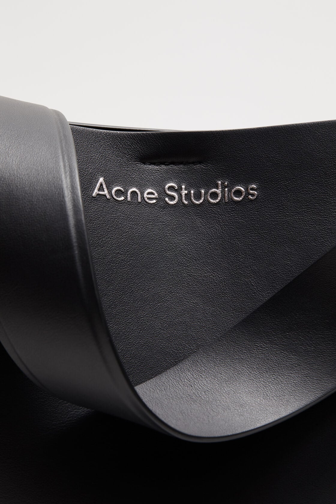 Acne Studios Musubi mini shoulder bag - Black