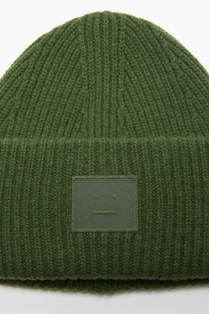 Acne Studios Face logo beanie - Yak - Bottle green