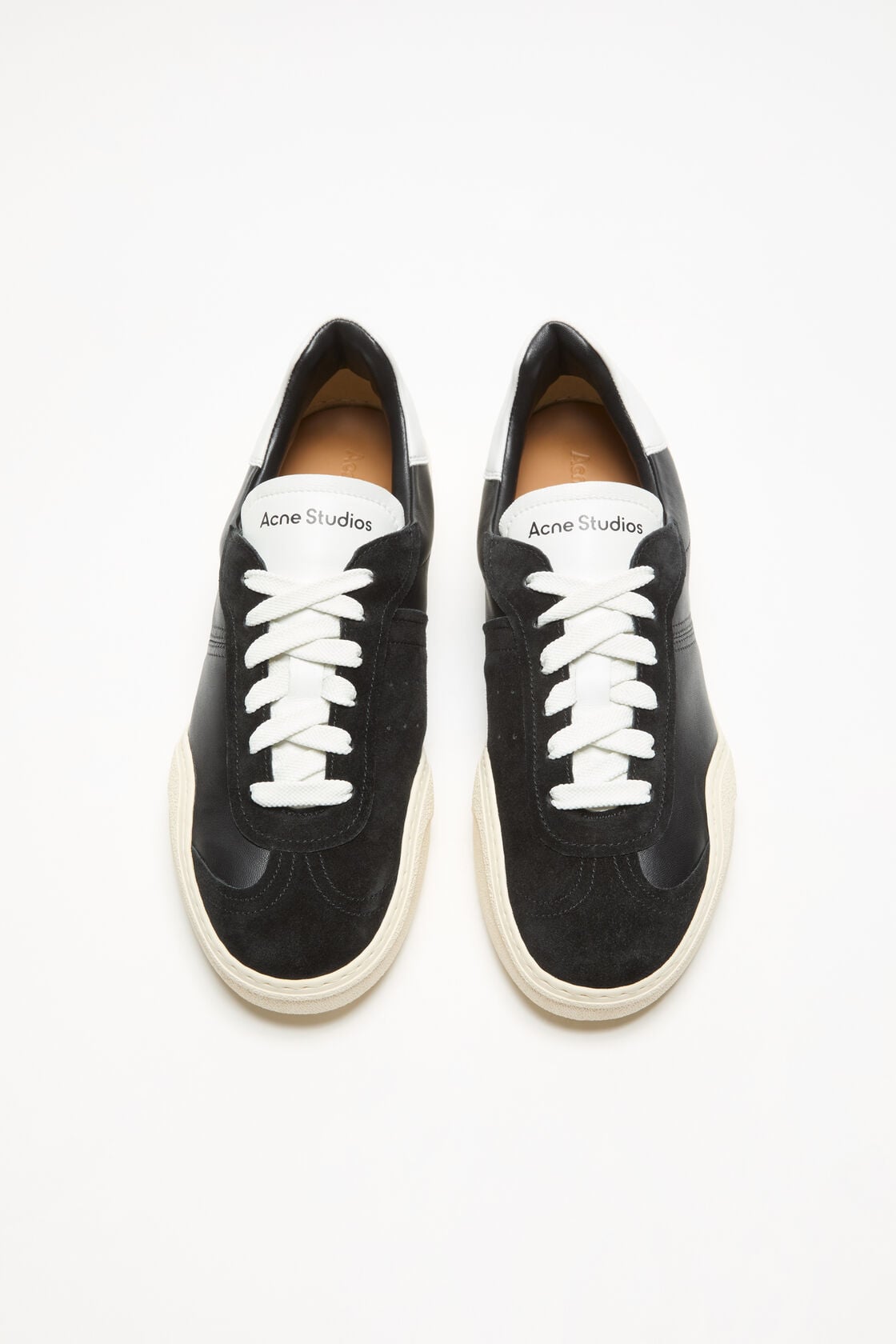 Acne Studios Leather sneakers - Black/white