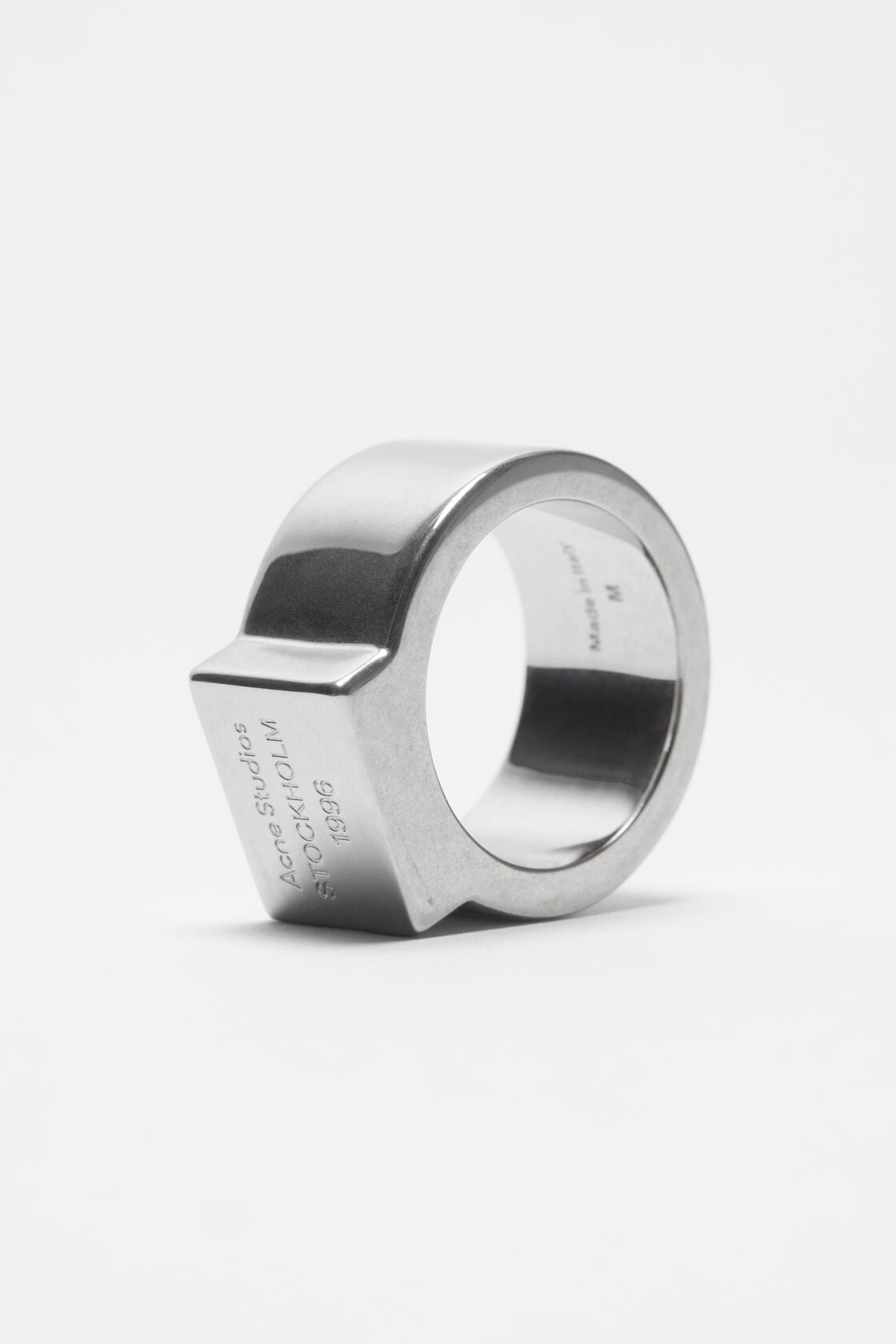Acne Studios Logo engraved signet ring - Semi matt silver