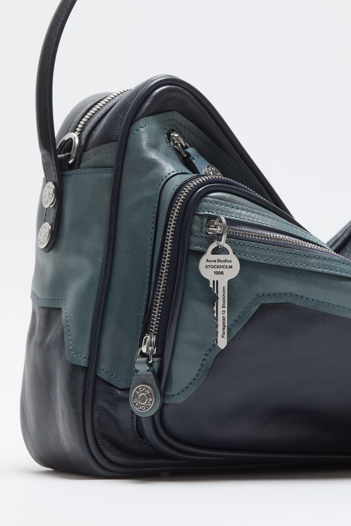Acne Studios Patchwork Camero Camera Bag - Dark blue/bright blue