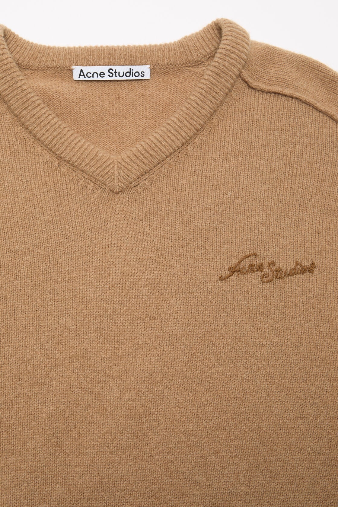 Acne Studios Camel hair v-neck sweater - Light camel