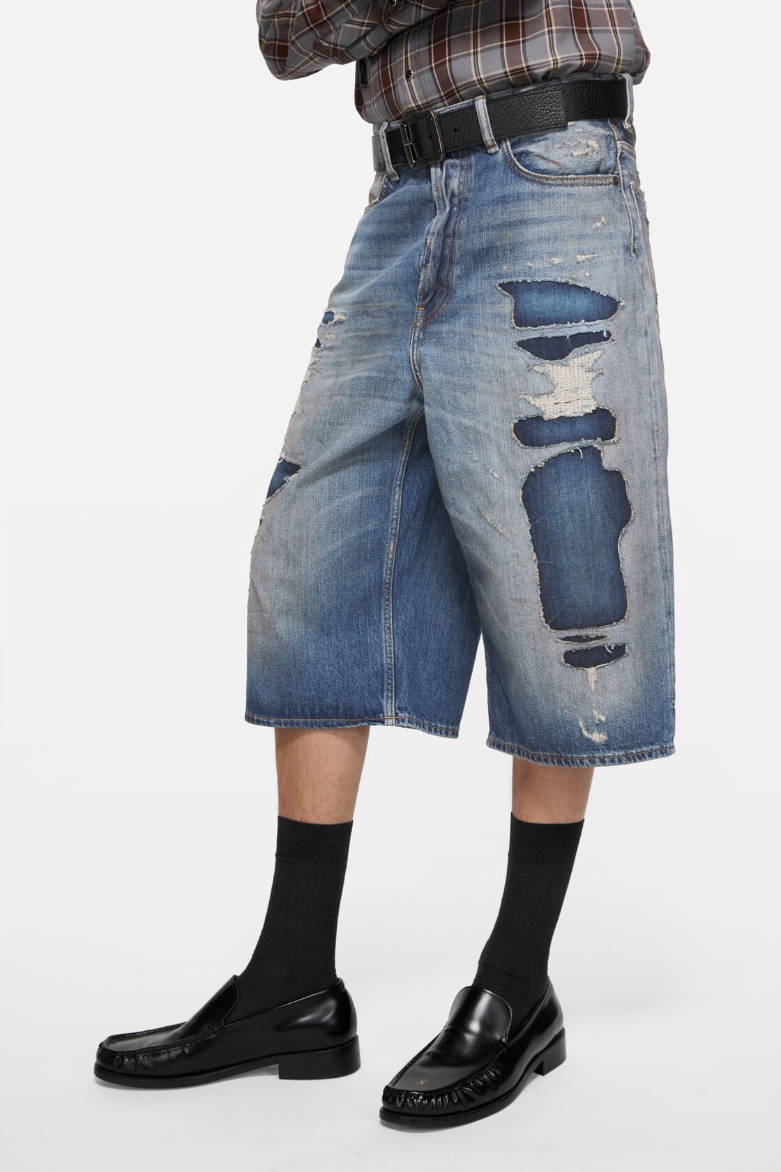 Acne Studios Mended denim shorts - Mid Blue