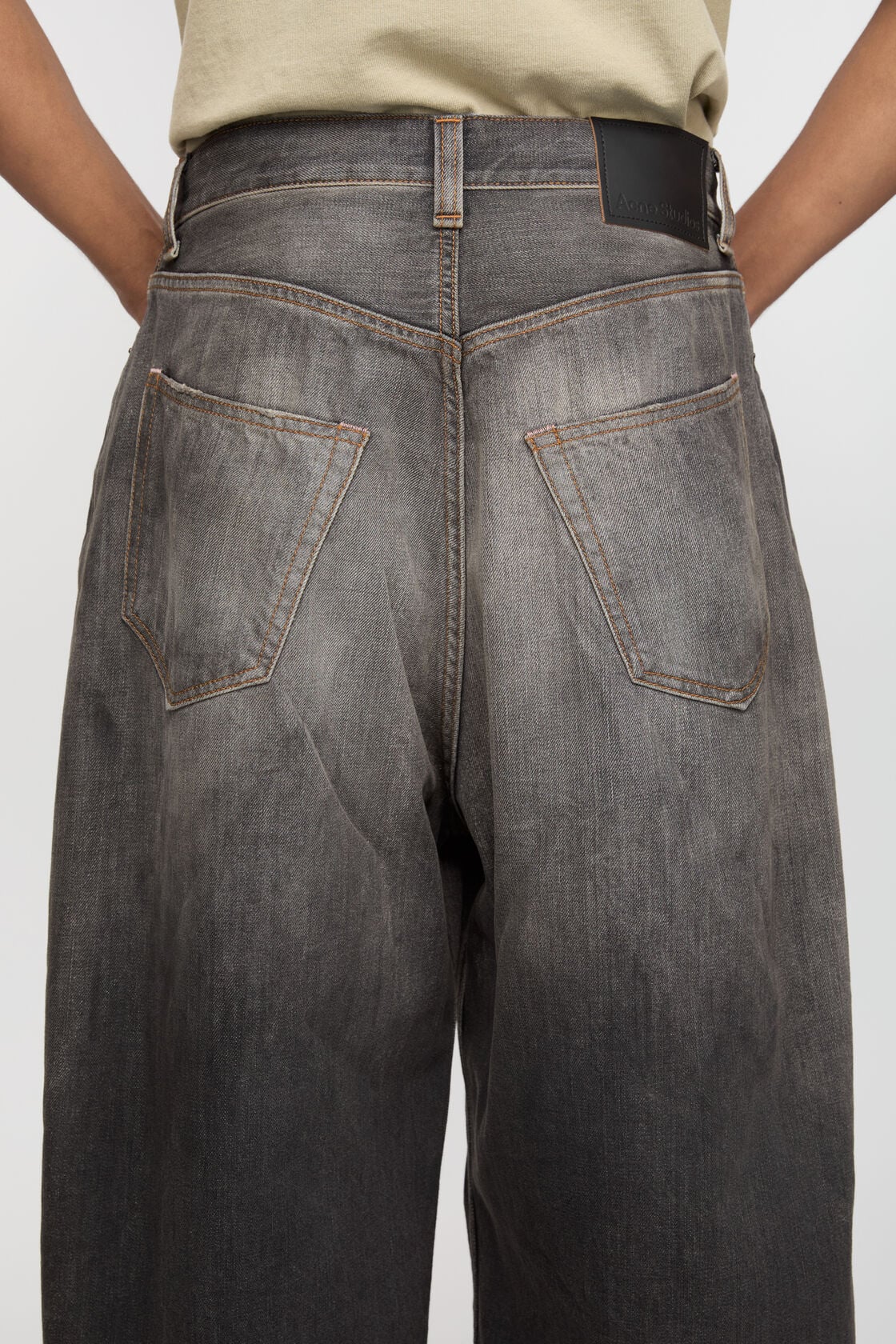 Acne Studios Loose fit jeans - 2023M - Black