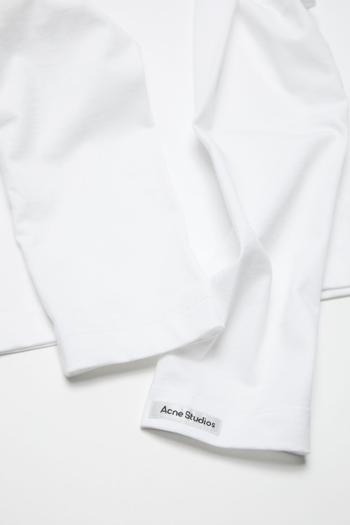 Acne Studios Satin label t-shirt - regular - Optic White