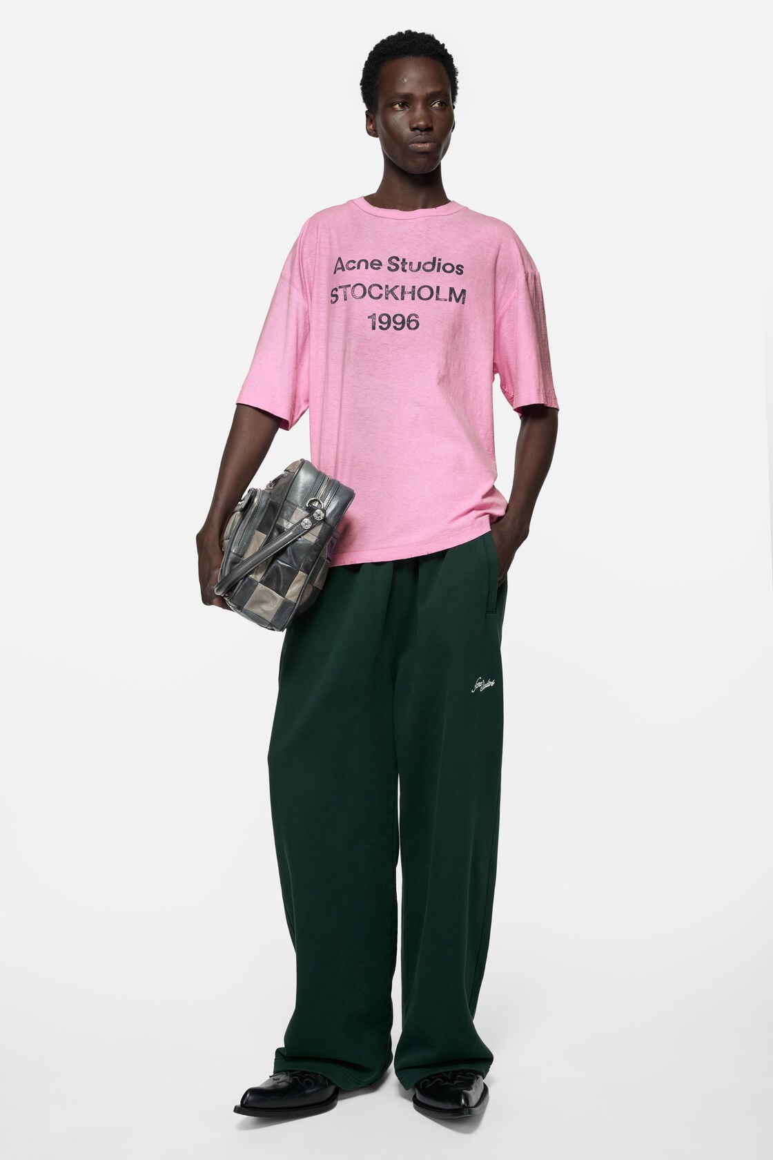 Acne Studios Sprayed logo t-shirt - Cotton candy pink