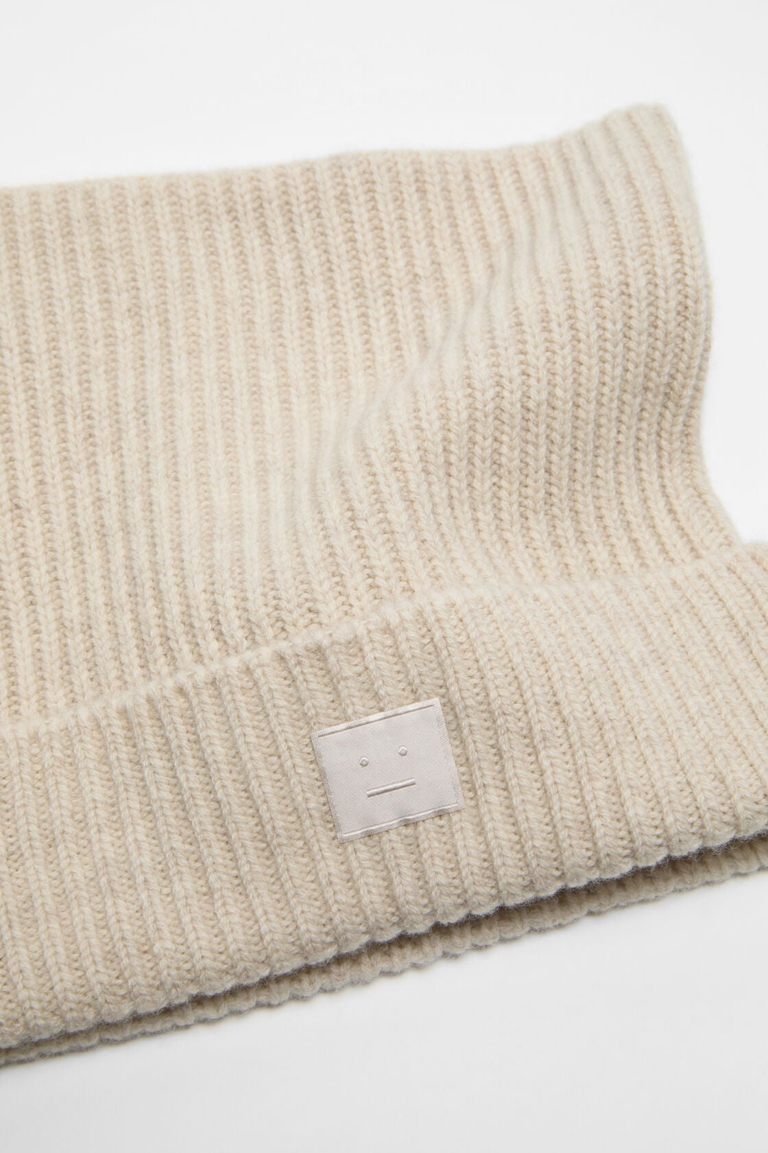 Acne Studios Face logo square beanie - Oatmeal melange