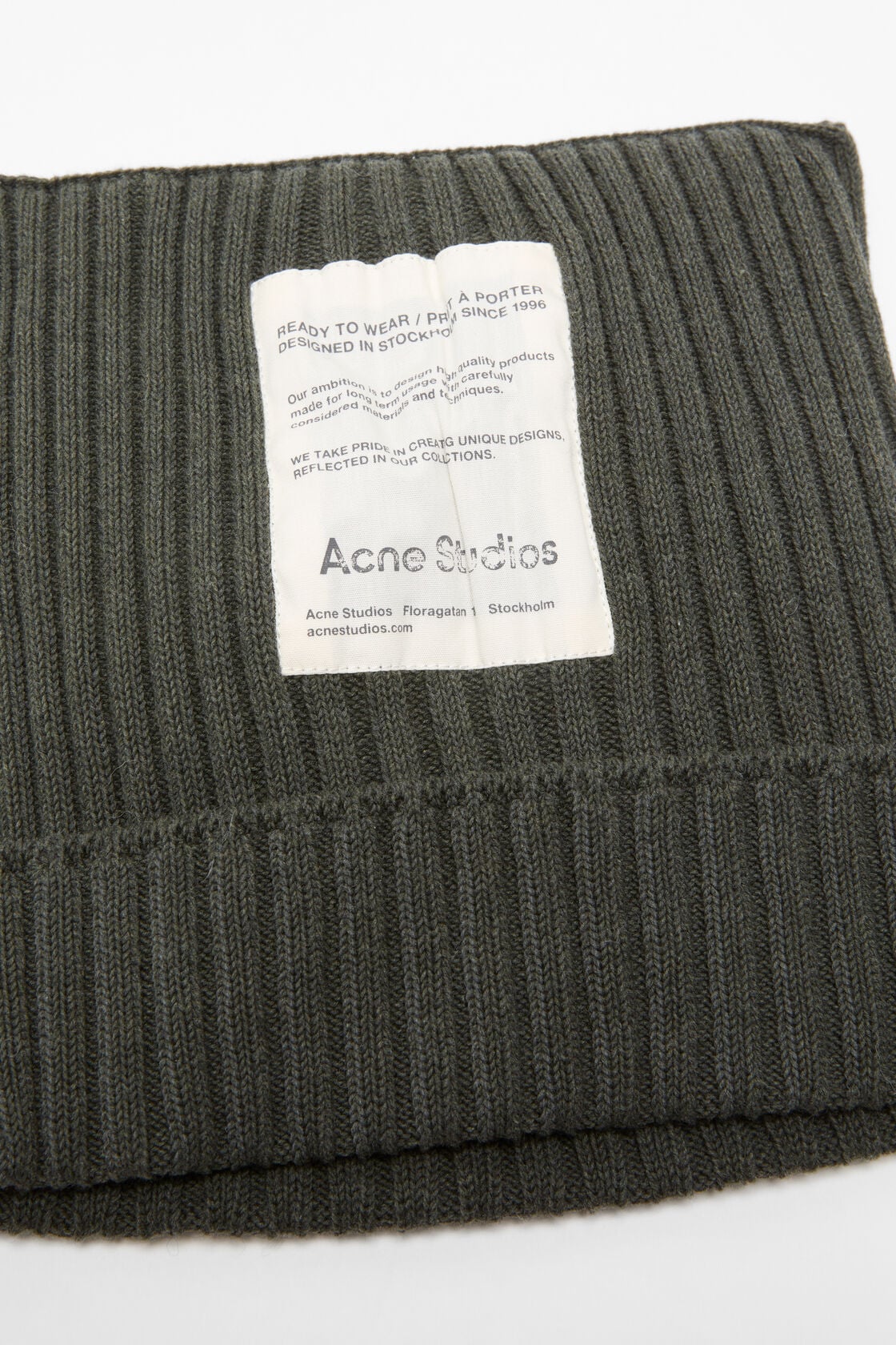 Acne Studios Ribbed square beanie - Vintage green