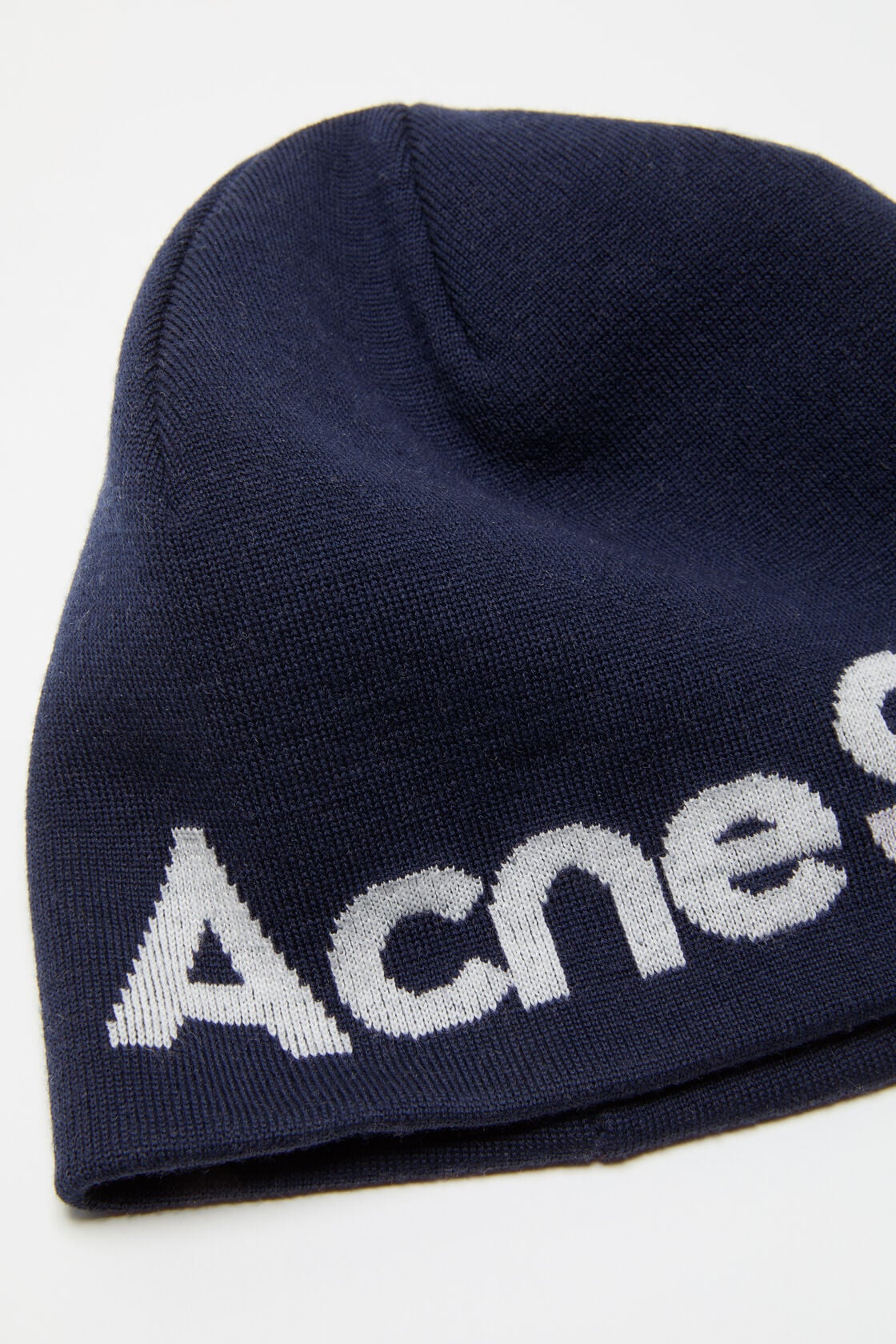 Acne Studios Wool knit beanie - Navy/white