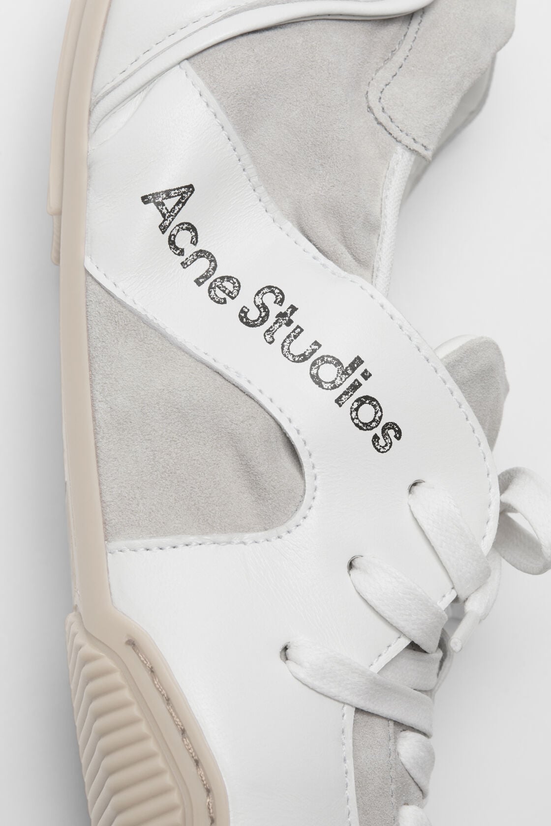 Acne Studios Leather lace-up shoes - White/white