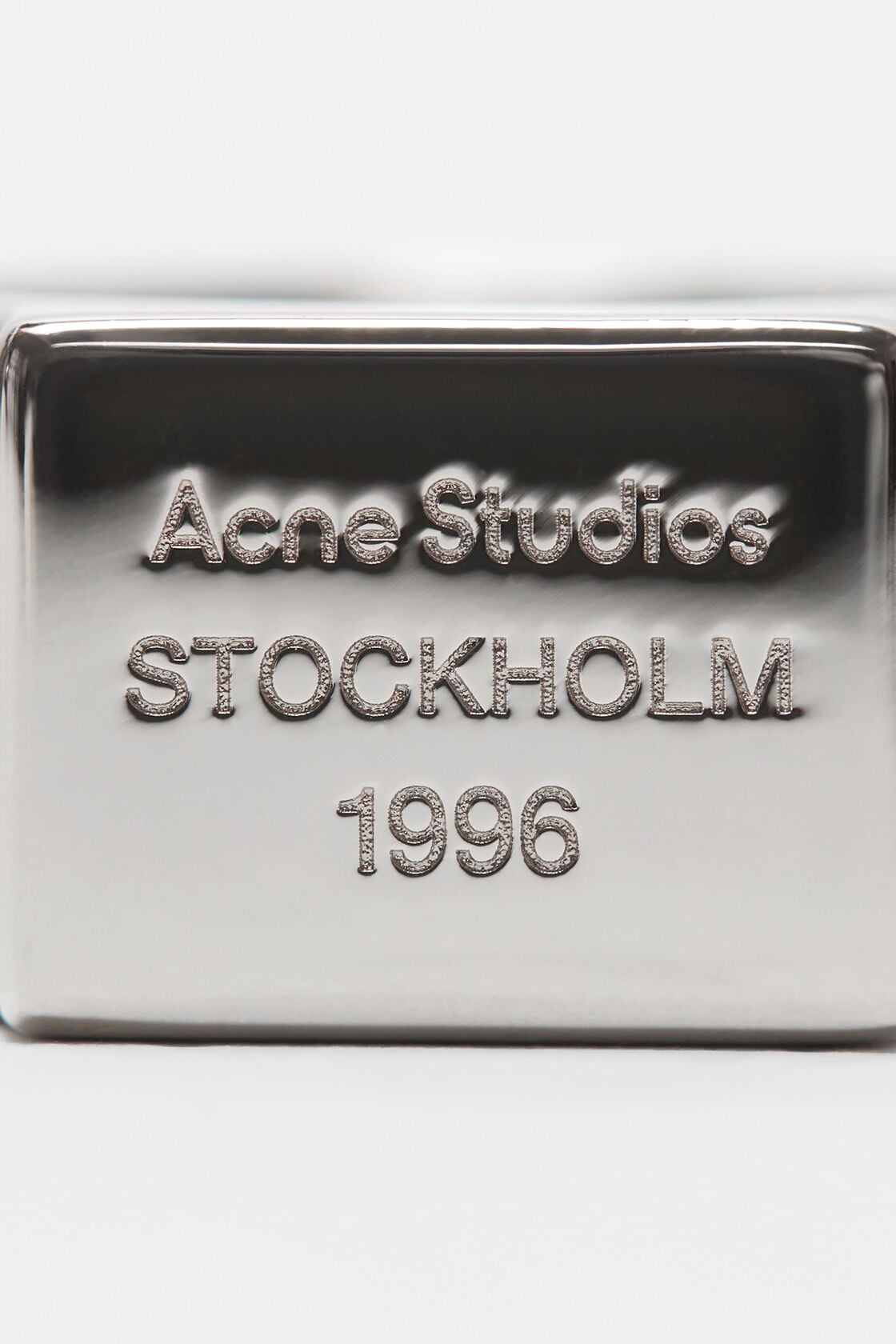 Acne Studios Logo engraved signet ring - Silver